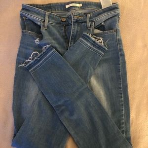 Levi’s High Rise Skinny Jeans